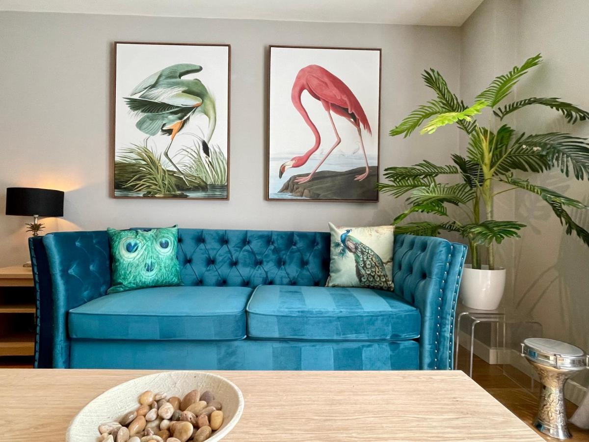 Stunning 2-Bed Town Centre Apartment - Hosted By Hutch Lifestyle Leamington Spa Eksteriør billede