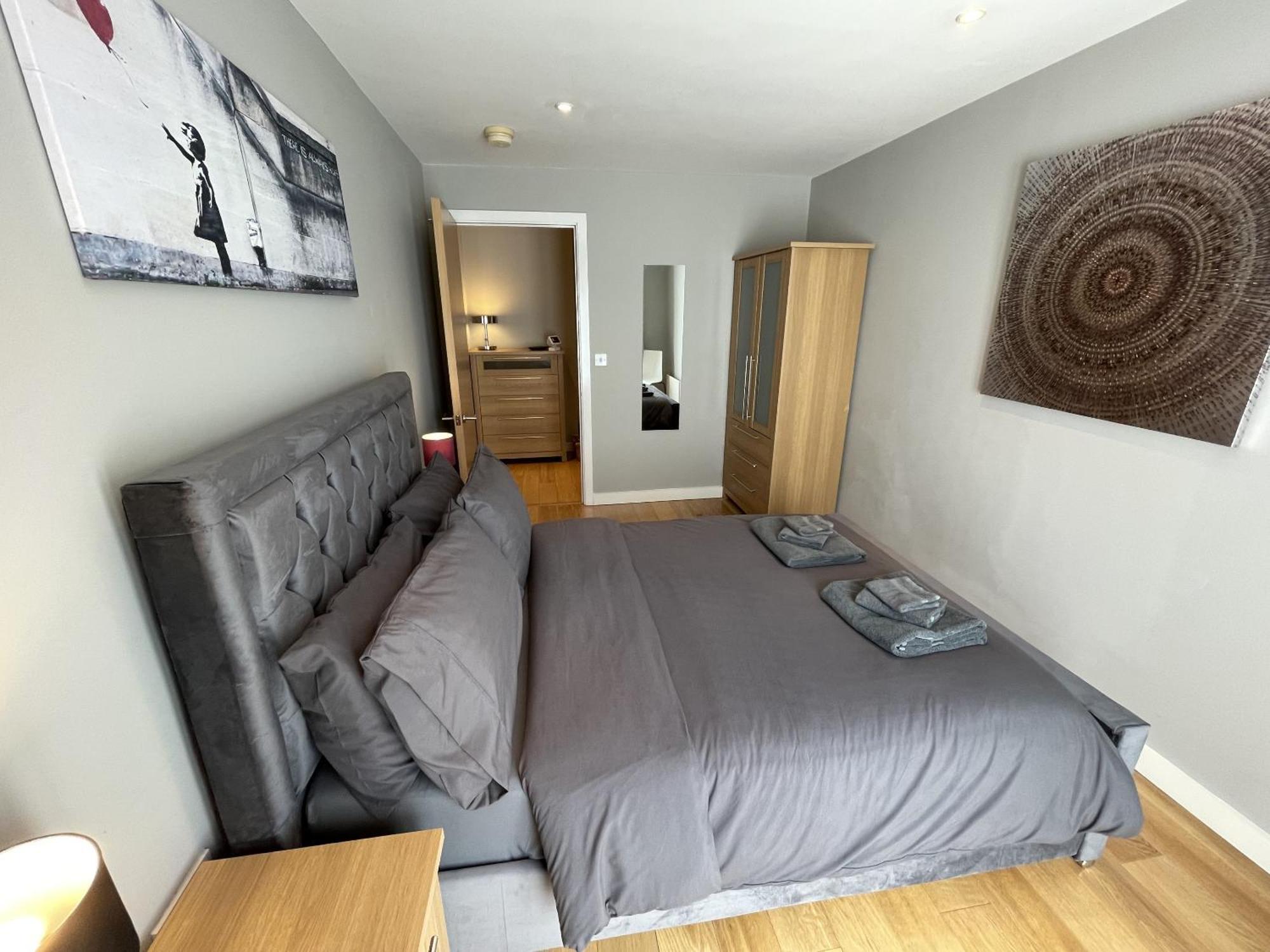 Stunning 2-Bed Town Centre Apartment - Hosted By Hutch Lifestyle Leamington Spa Eksteriør billede